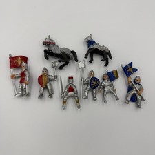 Vintage Safari Ltd Medieval Knights Figures Lot Of 8 Horses Weapons Flags Toys