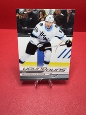 2024-25 Upper Deck Series 2 - Young Guns Maksymilian Szuber #456 (RC)