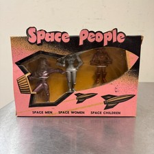 Vtg ARCHER Space People Set w/ Original Box - Archer Plastics c.1950s