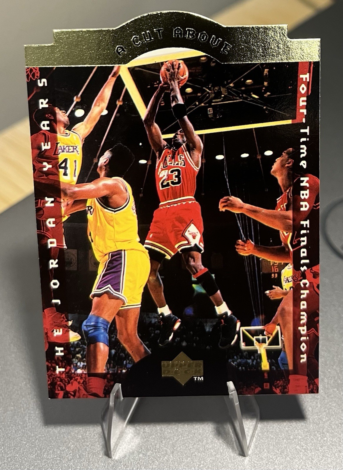 1996-97 Collector's Choice #CA8 Michael Jordan A Cut Above: The Jordan Years E1