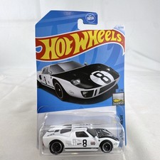 Hot Wheels 1:64 Ford GT40 Factory Fresh White Black Le Mans Diecast 12/250