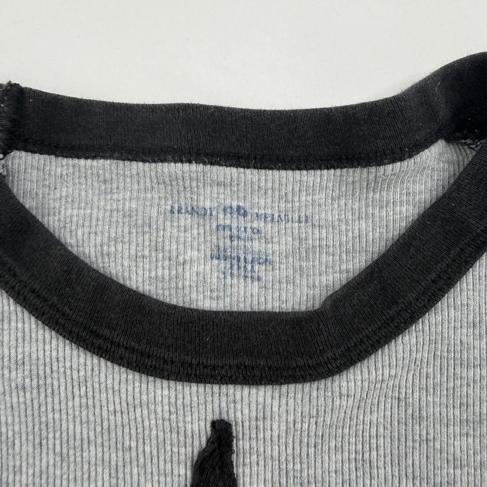 Brandy Melville Baby Tee Baseball Star Gray Black Rib T Shirt Crop Top XS Small - Image 3 of 4