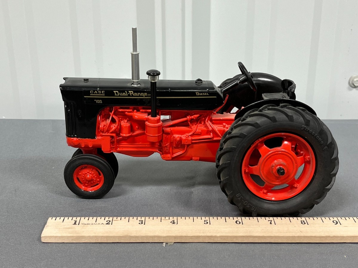 JI CASE model 700 BLACK KNIGHT Diesel Tractor 1:16 CUSTOM Diecast NEAT!