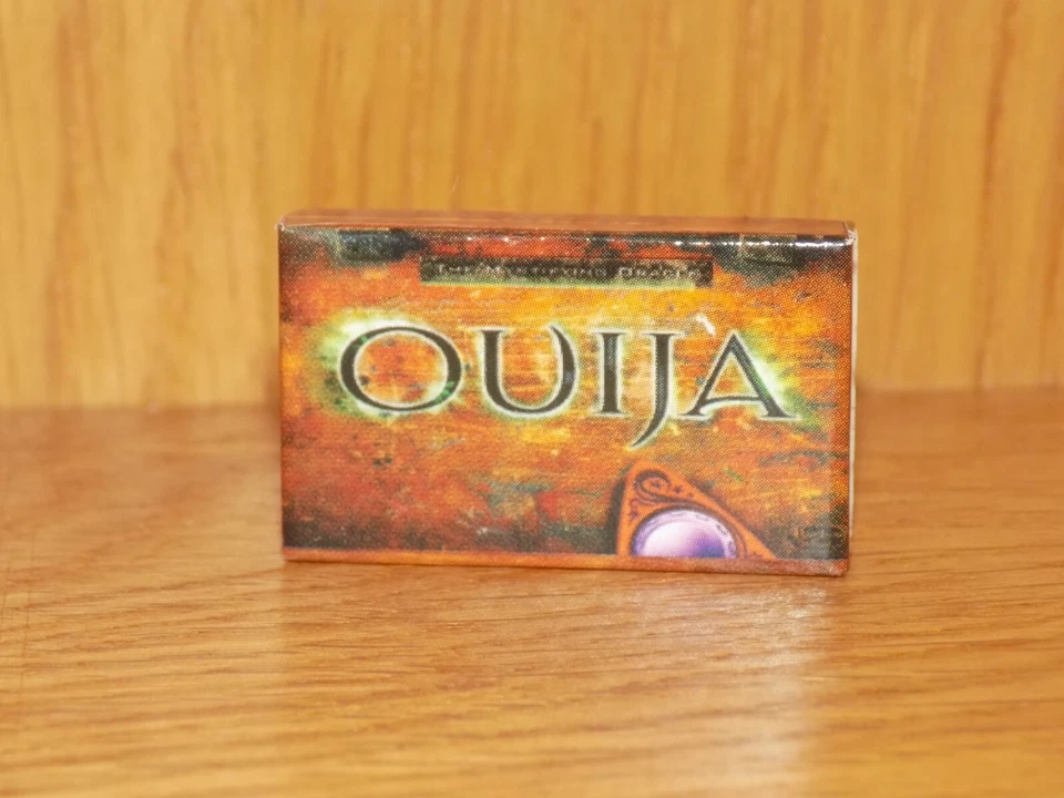 Micro Toy Box Serie 1 Miniatur Sammlerstücke - Quija - BRANDNEU