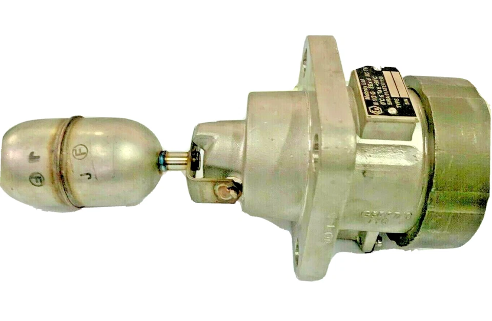 MOBREY Type SMA2 /RS 613-2181 M-Switch Stainless Steel ATEX Level Switch 25 bar - Image 2 of 4