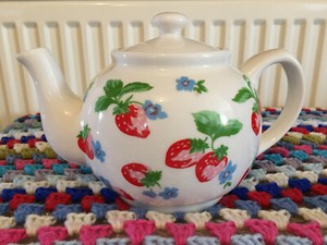 cath kidston teapot set