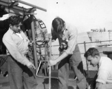 ORIGINAL VINTAGE PHOTO: Navy Sailors Men Male Mop USN Ship 40s 40's WW2 WWII