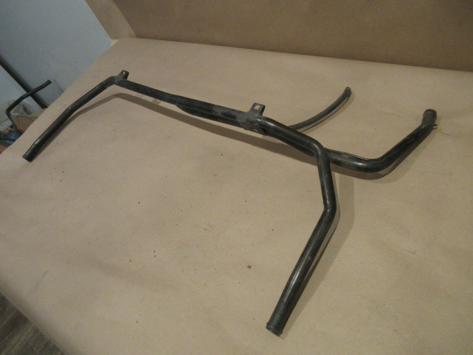 Ferrari 355 -Air Pump Pipe To Engine - P/N 164556