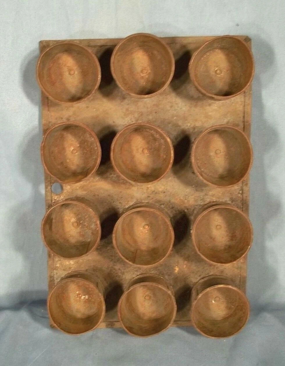 ANTIQUE 19th CENTURY TINSMITH MADE 12 CUP MUFFIN BAKING TIN