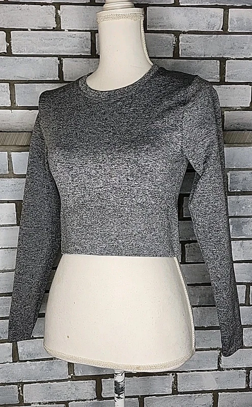 victoria-secret-vs long sleeve active wear crop shirt