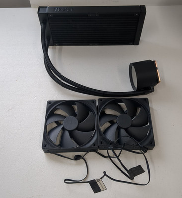NZXT - Kraken Plus 240mm Radiator CPU Liquid Cooler (2 x 120mm F120P Fans)