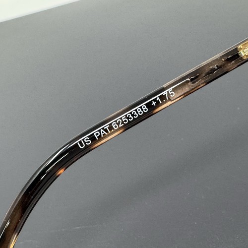 Clic Original Tortoise Magnetic Magnified Readers Reading +1.75 - Picture 9 of 16