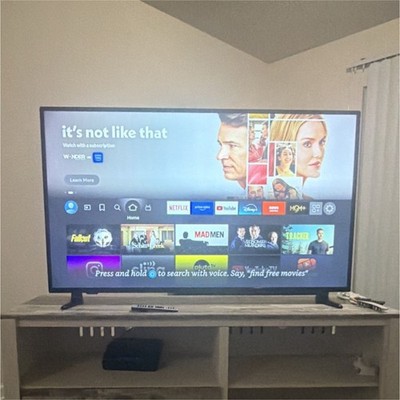 Insignia  - 55'' Class F50 Series LED 4K UHD Smart Fire TV with Universal Remote