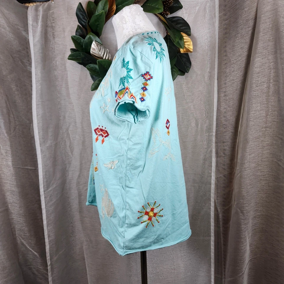 Johnny Was Embroidered Boho Top Blue Short Sleeve V-Neck Tunic Women's Small - Image 4 of 4