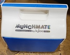 Vintage Metallic Blue & White w/ silver Munchmate Cooler By Igloo Made In USA
