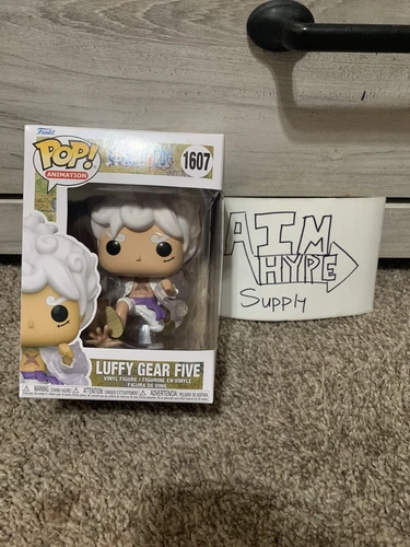 Funko Pop! One Piece Luffy Gear 5 Five #1607 - Common w/Protector - IN HAND