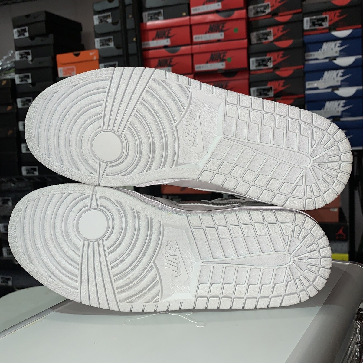 Air Jordan 1 Retro High OG CO.JP'Tokyo' Suitcase Special Box Air Jordan 1 Retro High OG CO.JP'Tokyo' Suitcase Special Box