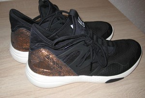 reebok les mills hayasu