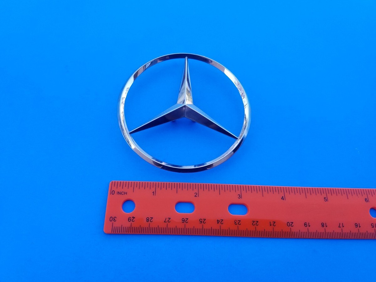 04 05 06 07 08 09 MERCEDES E350 E500 SEDAN REAR EMBLEM LOGO BADGE 