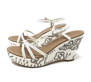 white gold wedges