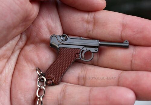 Minipun MGC LUGER P-08 Pistole Vollmetall Schlüsselanhänger Spielzeug Geschenk 5 cm - Bild 2 von 2