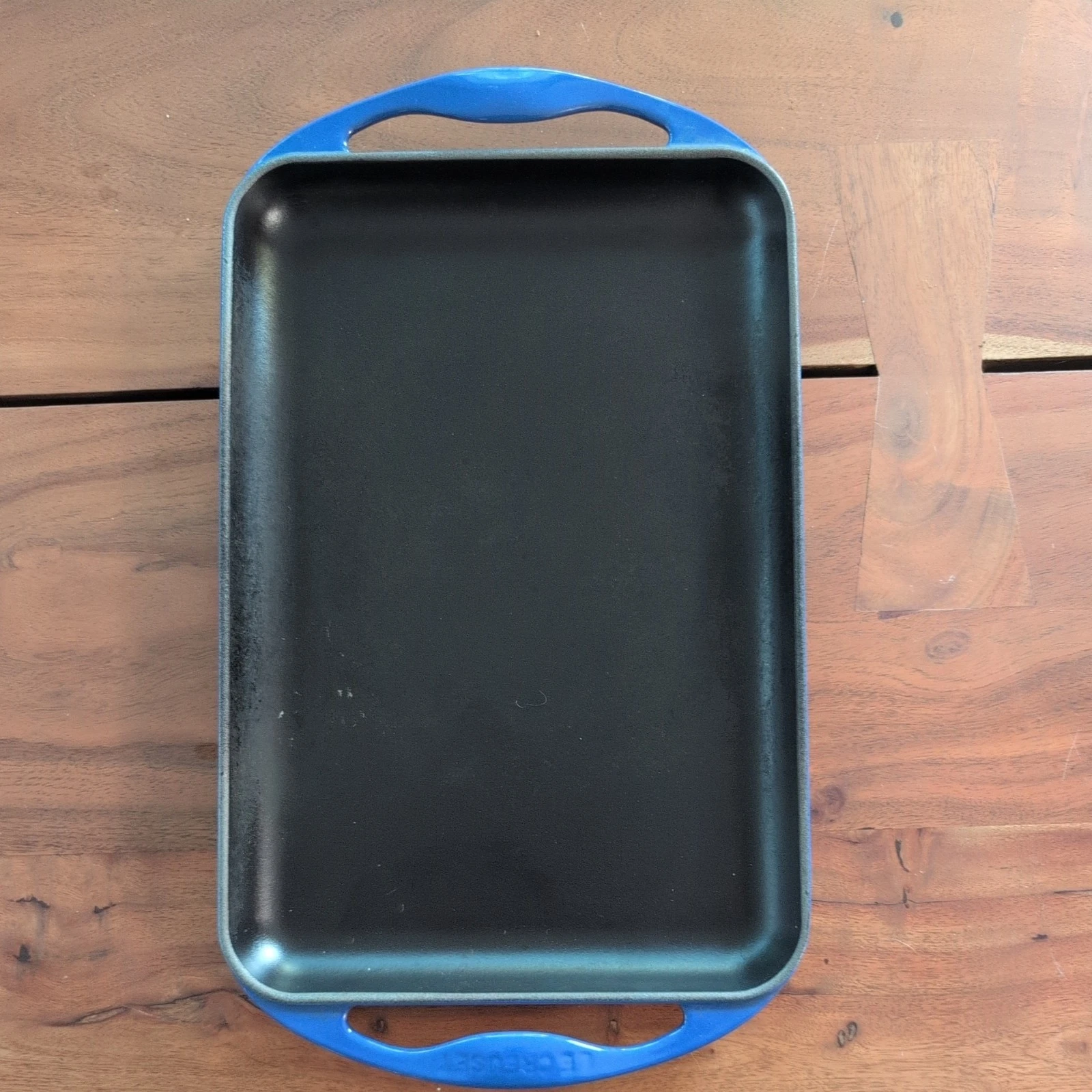 Le Creuset SignatureBlue Enamel Cast Iron Skinny Griddle
Opens in a new window or tab