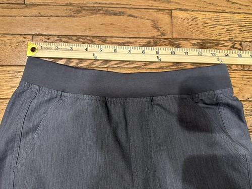 FIGS Leon Scrub Set Uomo XS Grigio Scollo a V Manica Corta Top e Pantaloni Cargo - Foto 17 di 17