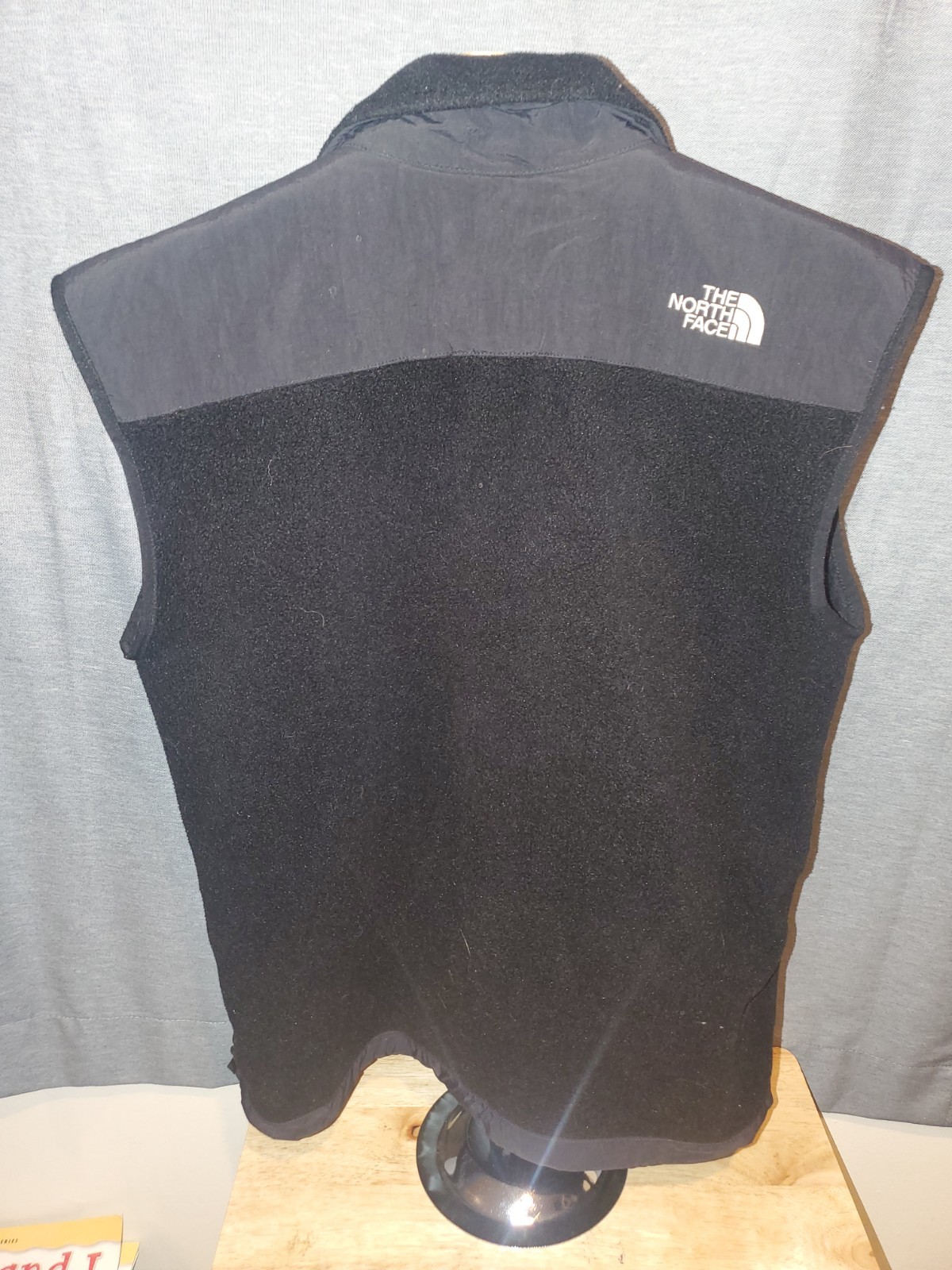 North Face Denali Vest Mens S Black Full Zip Up Fleece Outdoor Hiking Softshell thumbnail 3