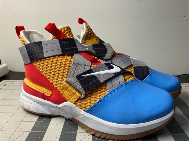 lebron flyease extra wide