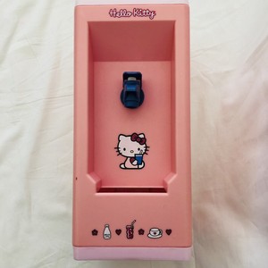 dispenser hello kitty