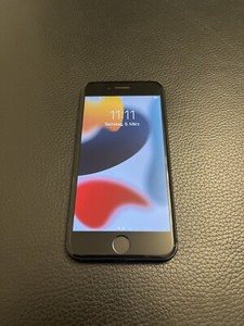 Apple iPhone 7 - 128GB - Schwarz (Ohne Simlock) A1778 (GSM)