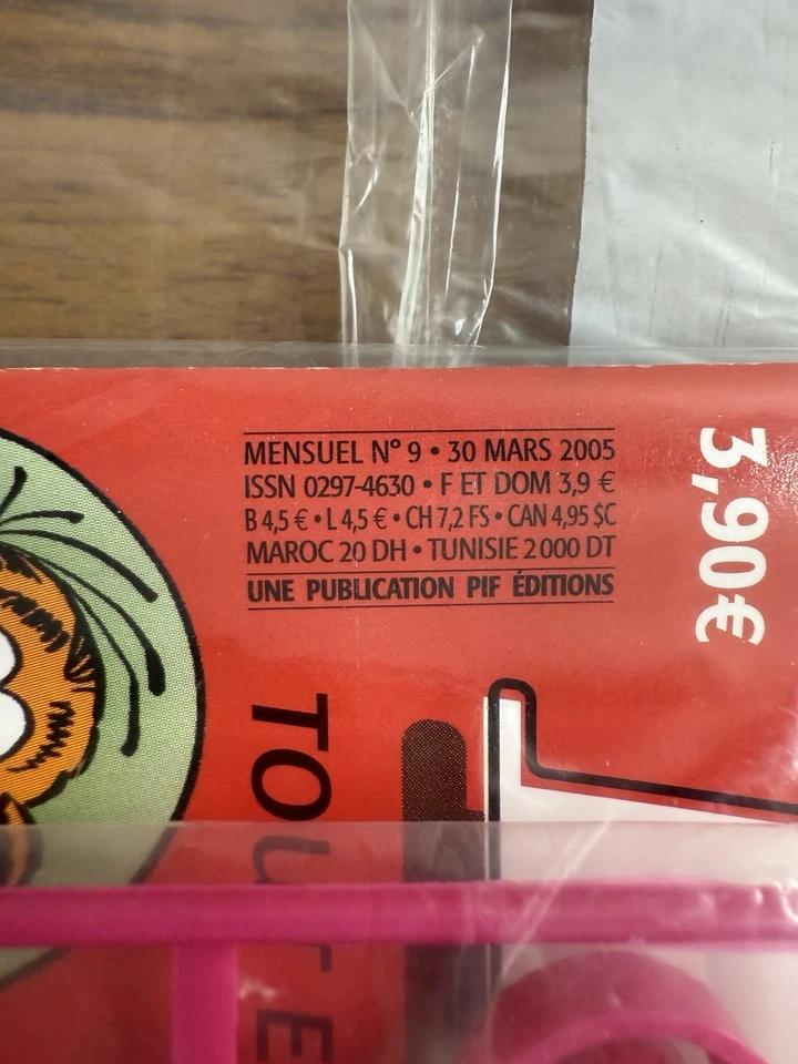 PIF GADGET N° 9 " MACHINE A FAIRE DES BULLES" Mars 2005 avec son GADGET Blister - Photo 2/3