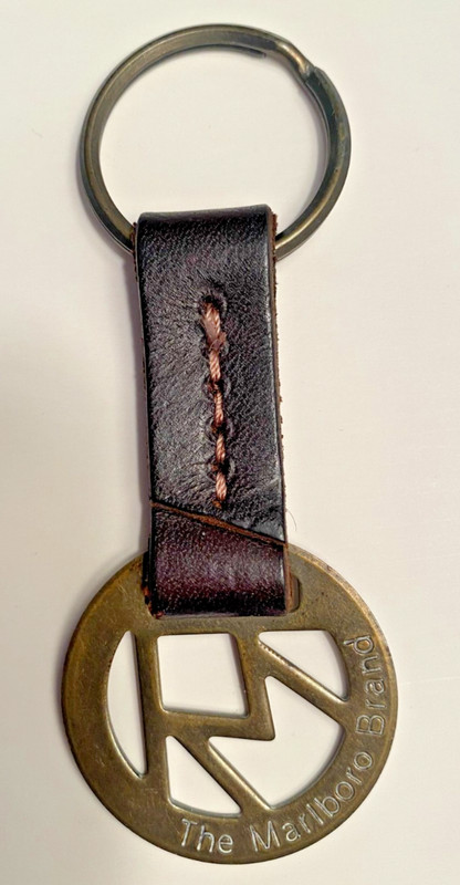 Vintage Marlboro Solid Brass & Leather Keychain Key Ring Fob USA Made