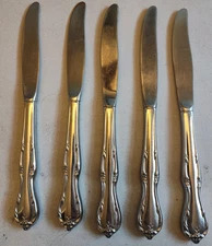 International Insico Victorian Charm Table Knives 8b1/2" Lot of 5 Stainless USA