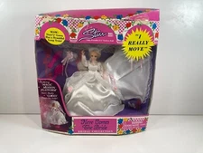 Starr Model Agency Here Comes The Bride Bridal Collection Starr 6.5" Wedding JPI