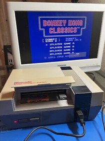 Nintendo NES Console System Bundle 10 Games NEW PINS Mario 3 Kid Icarus Tetris