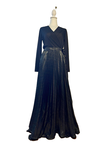 Women's Elegant Formal Dress XS Black Gold DeAnne Pleated Long Elegant NWT