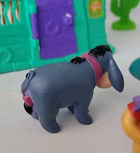 Mattel - Disney | Winnie The Pooh | Round 'Em Up Pooh Playset | *Missing Trough - Picture 6 of 17