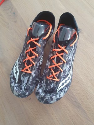 Saucony Ballista Spike Männer Sprintschuhe Gr. 45