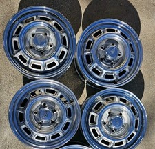Vintage BUICK RIVIERA WHEELS Set 4 Convertible 82 OEM GM 15 X 6 JJ MW-1 Chrome