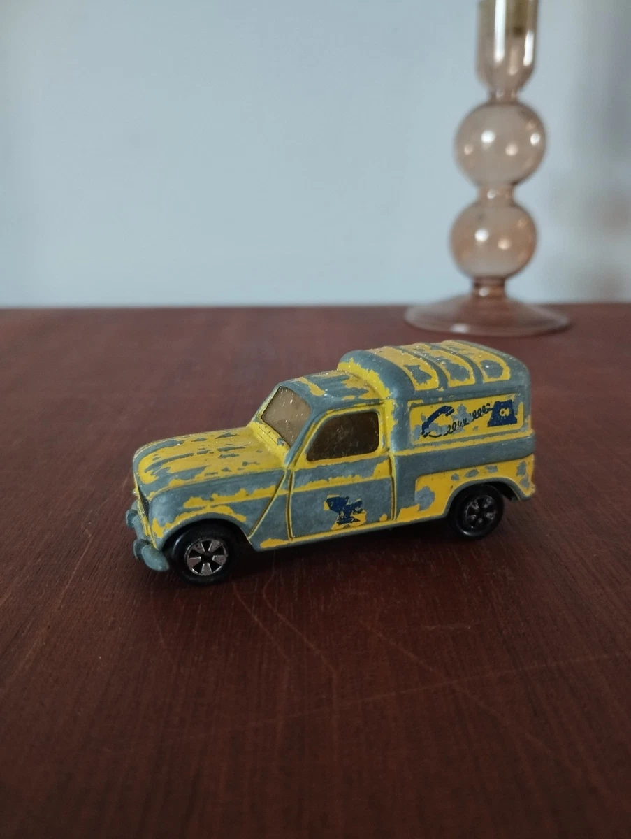 Ancienne Miniature Renault 4L Joustra - Version Poste Jaune