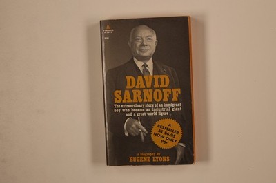 232074 Eugene Lyons DAVID SARNOFF Pyramid Books The extraordinary story of an