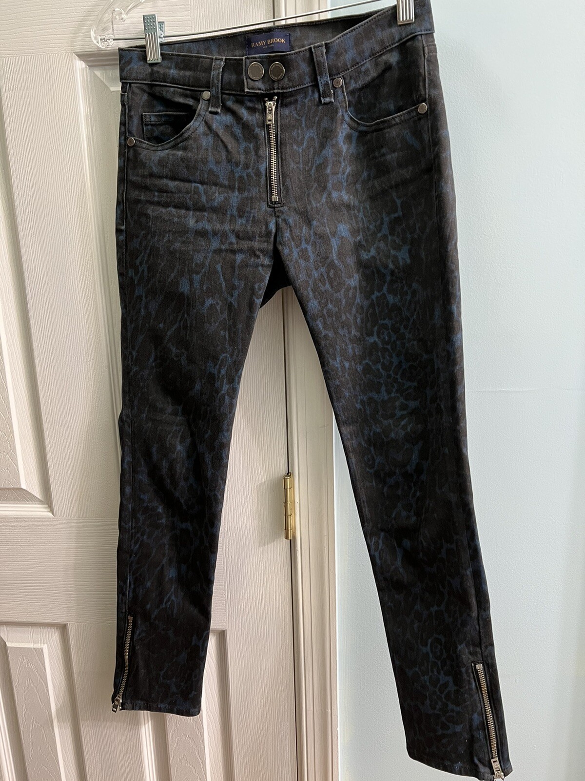 Ramy Brook Women Blue Jeans With Leopard Print Si… - image 2