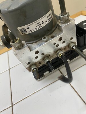 Mitsubishi outlander 2018 2020 ABS brake control module ESCEC11C15
