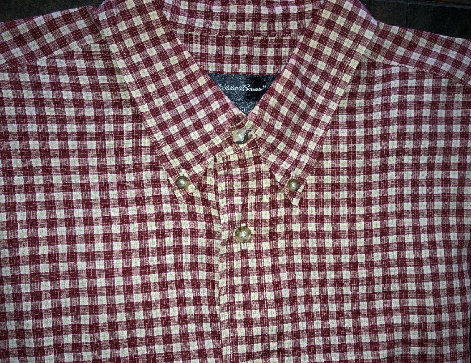 Men's Eddie Bauer Maroon Plaid Long Sleeve Button-Down Shirt Size Large LG L