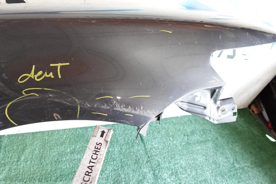 Guardabarros pasajero derecho Acura TL 2004 2005 2007 2008 OEM AY29276 con abolladuras Foto 4 de 4