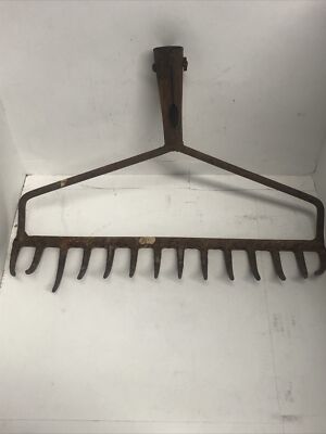 Vintage 1950's -14'' Steel Rake~Tines Head-STEAMPUNK-Garage Find!!