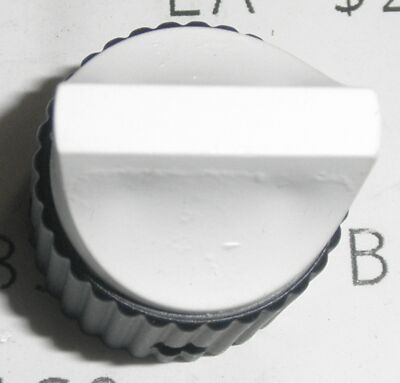 5355-00-667-5522 Knob US Army MS91528-2D2B3 NASM91528 Raytheon ZD231-1057G23
