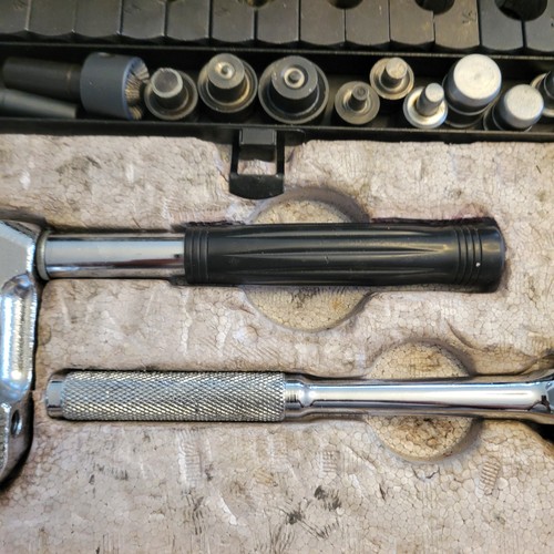 Imperial Eastman 2000 FS Flaring & Swaging Tool Kit con custodia - Made in USA - Foto 14 di 22