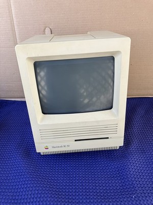Apple Macintosh SE/30 Computer Case With CRT , Analog Board And Power Supply.